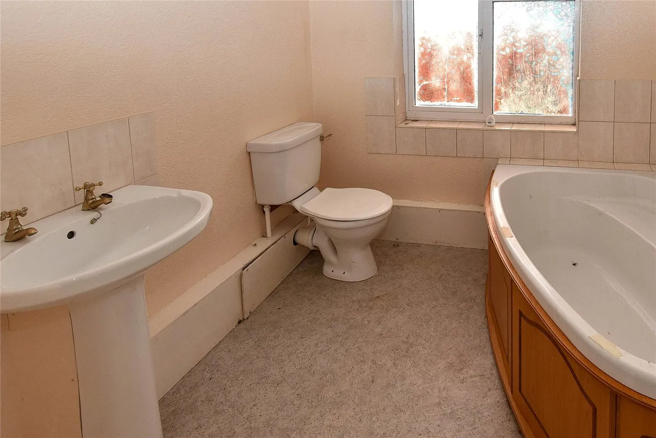 Highters Heath Lane, Highters Heath, Birmingham, West Midlands, B14 4NL, photo 9