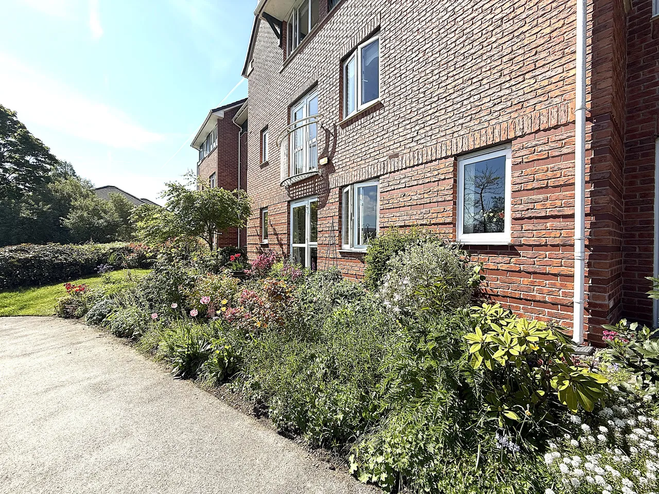 Sandbriggs Court, Lancaster Road, Preston, Lancashire, PR3 1JF, photo 15