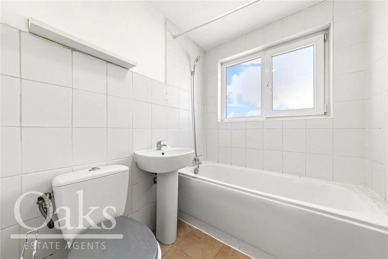 Tylecroft Road, Norbury, SW16, photo 9
