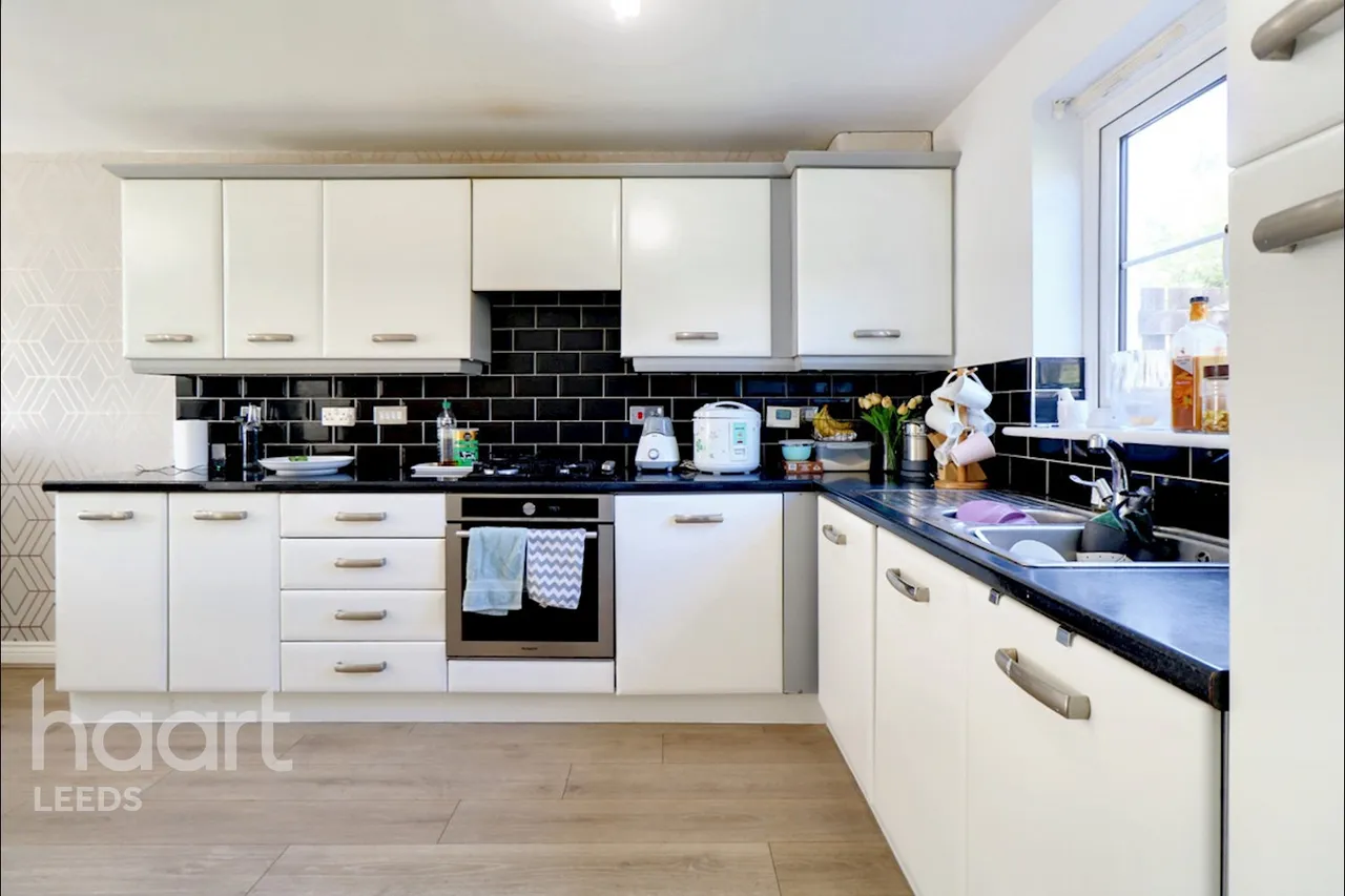 Willowdale, Leeds, LS10, photo 4