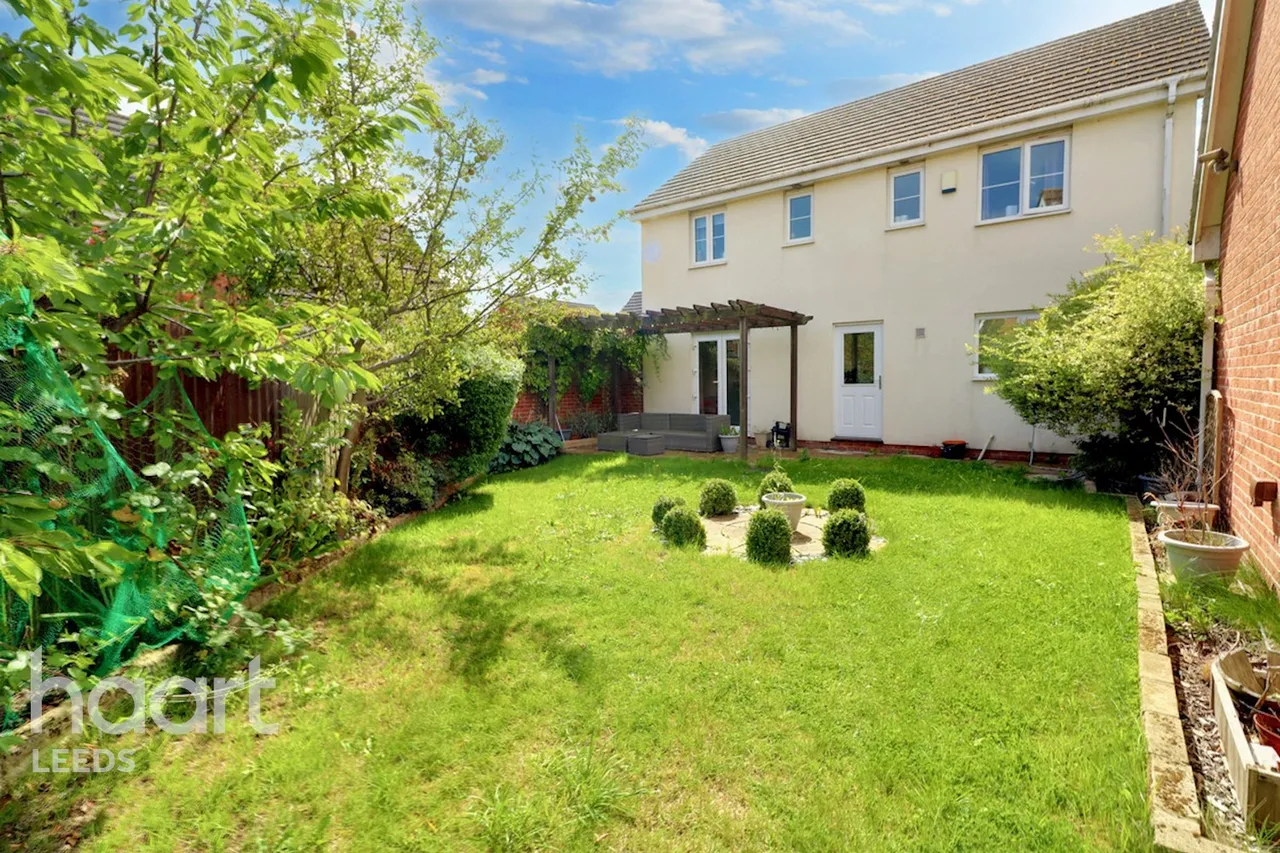 Willowdale, Leeds, LS10, photo 17