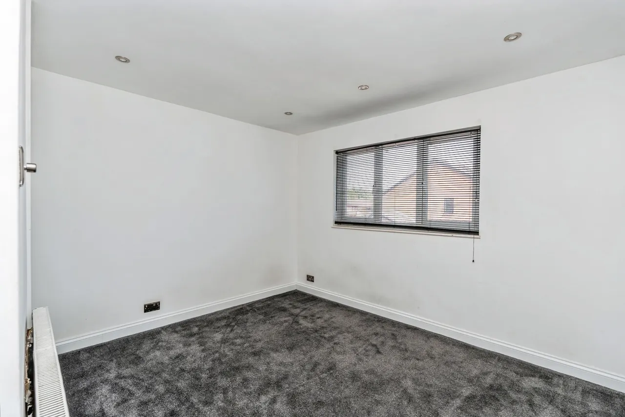 Wellers Close, West Totton, SO40, photo 9