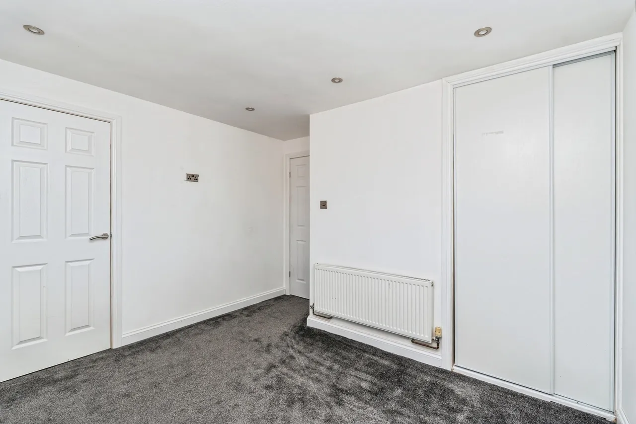 Wellers Close, West Totton, SO40, photo 10