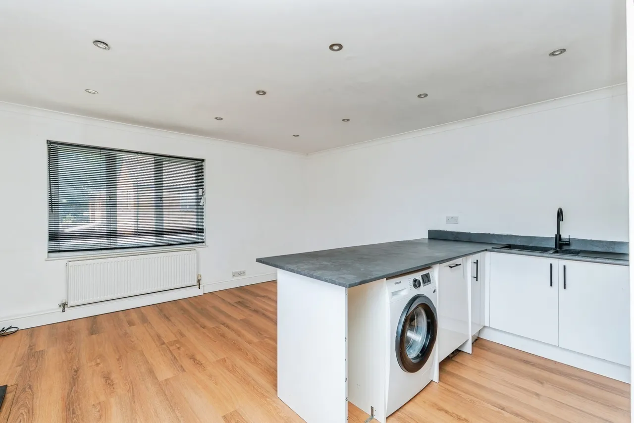 Wellers Close, West Totton, SO40, photo 5