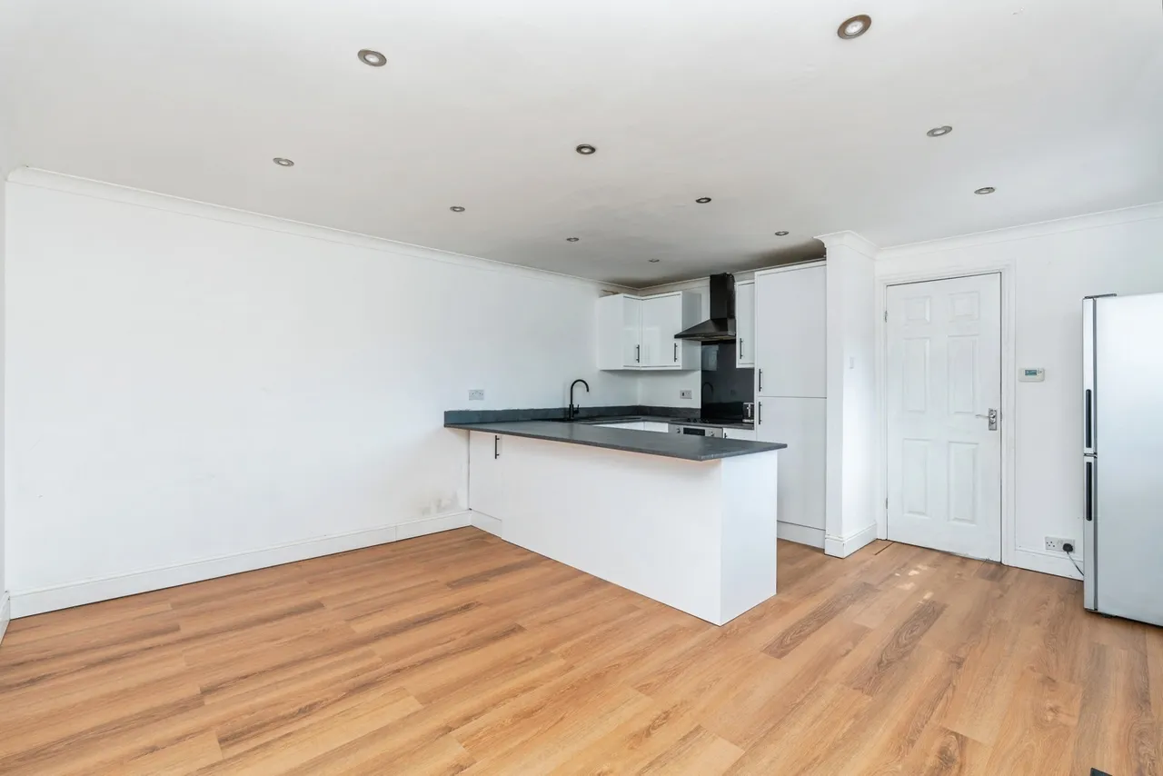 Wellers Close, West Totton, SO40, photo 12