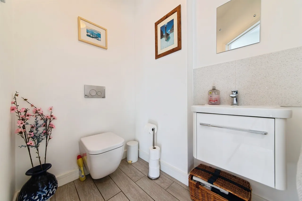 Sleaford, NG34, photo 16