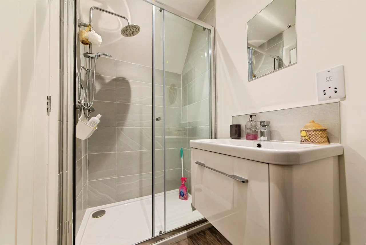 Sleaford, NG34, photo 7