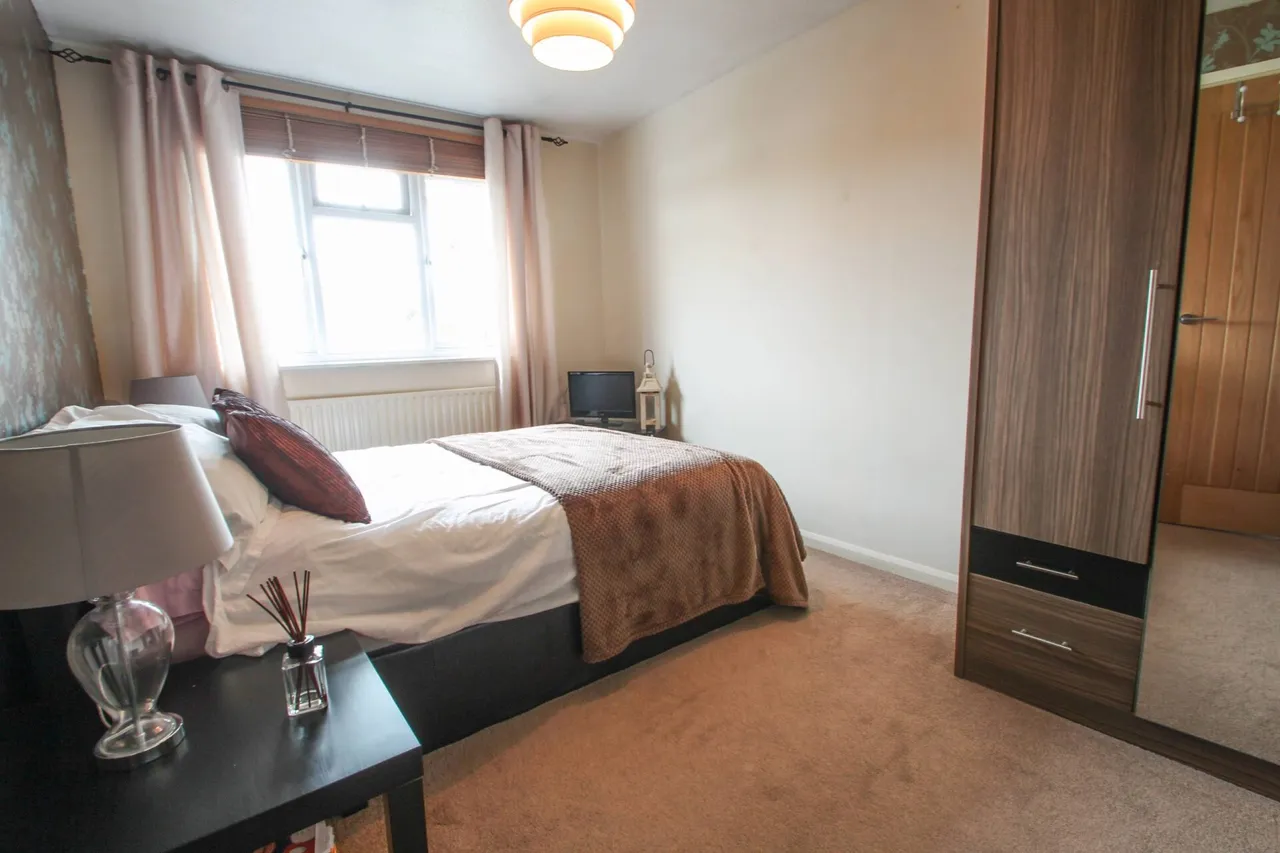 Glendale Way, London, photo 9