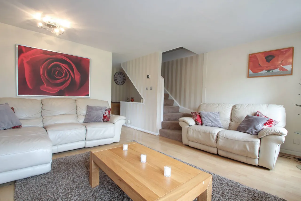 Glendale Way, London, photo 6