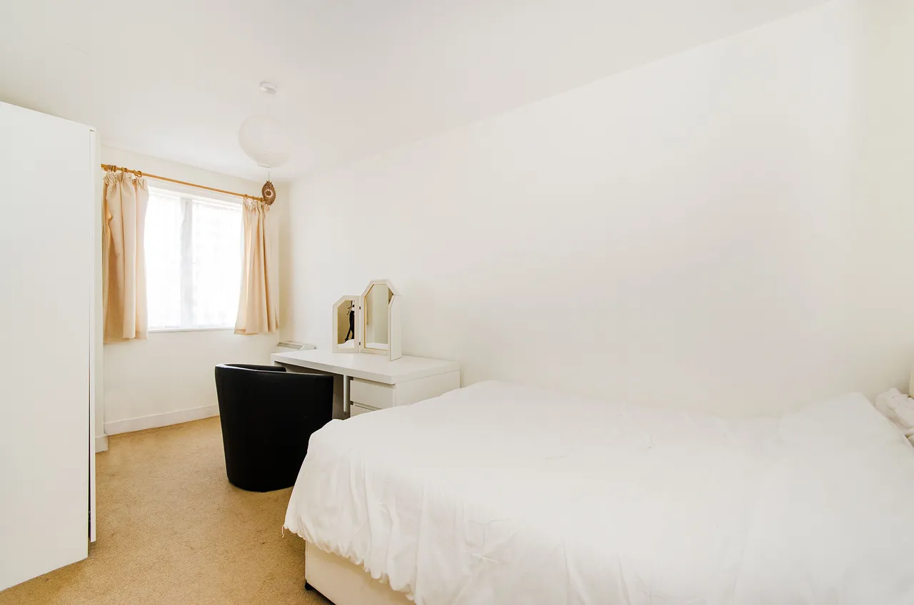22 Bannister House, Headstone Drive, Harrow, photo 3