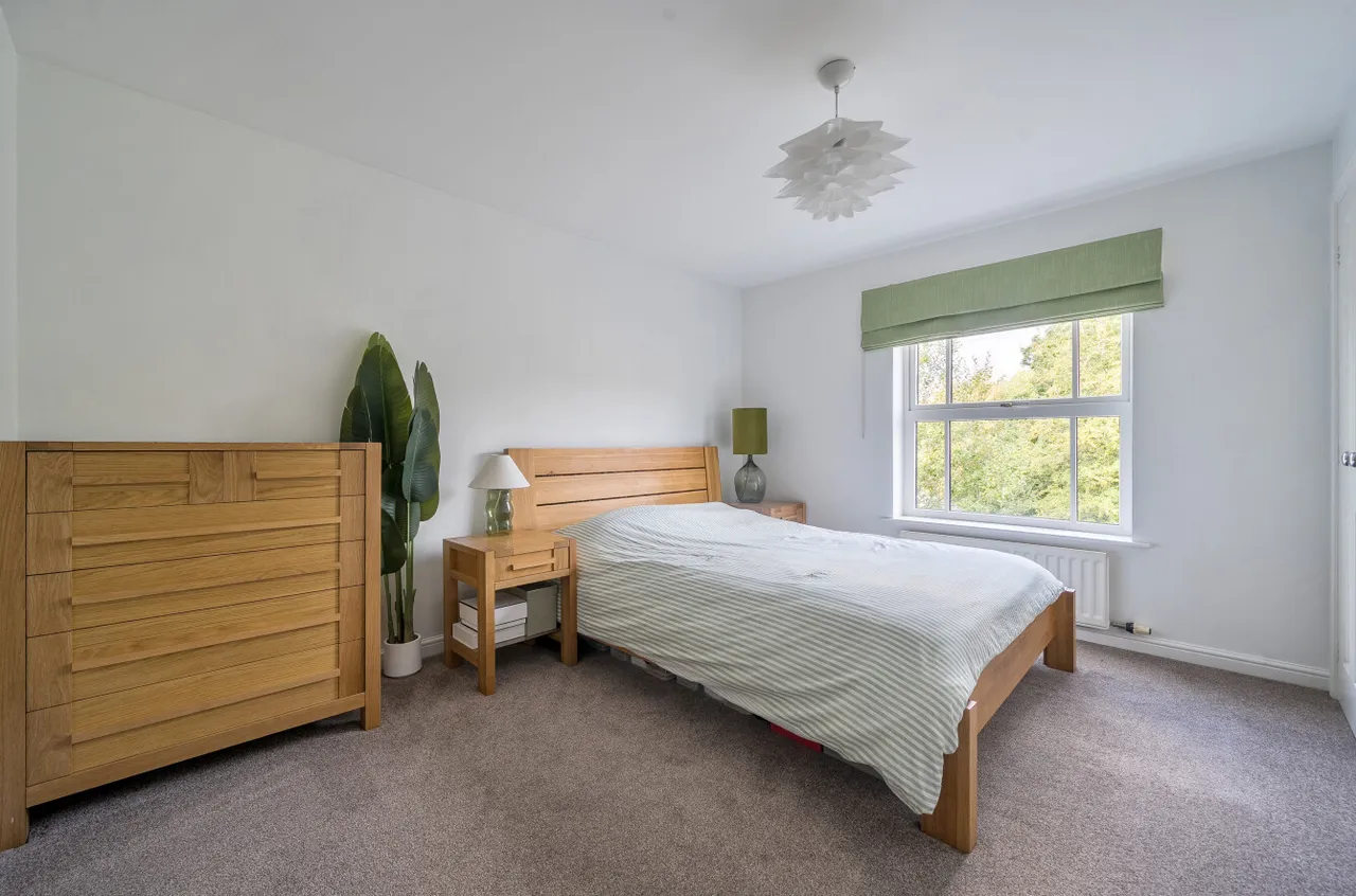 Attwood Drive, Arborfield, RG2, photo 19
