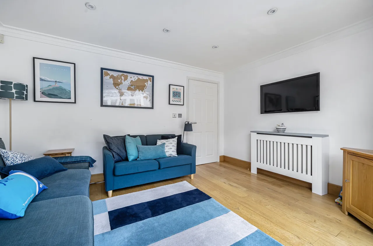 Attwood Drive, Arborfield, RG2, photo 10