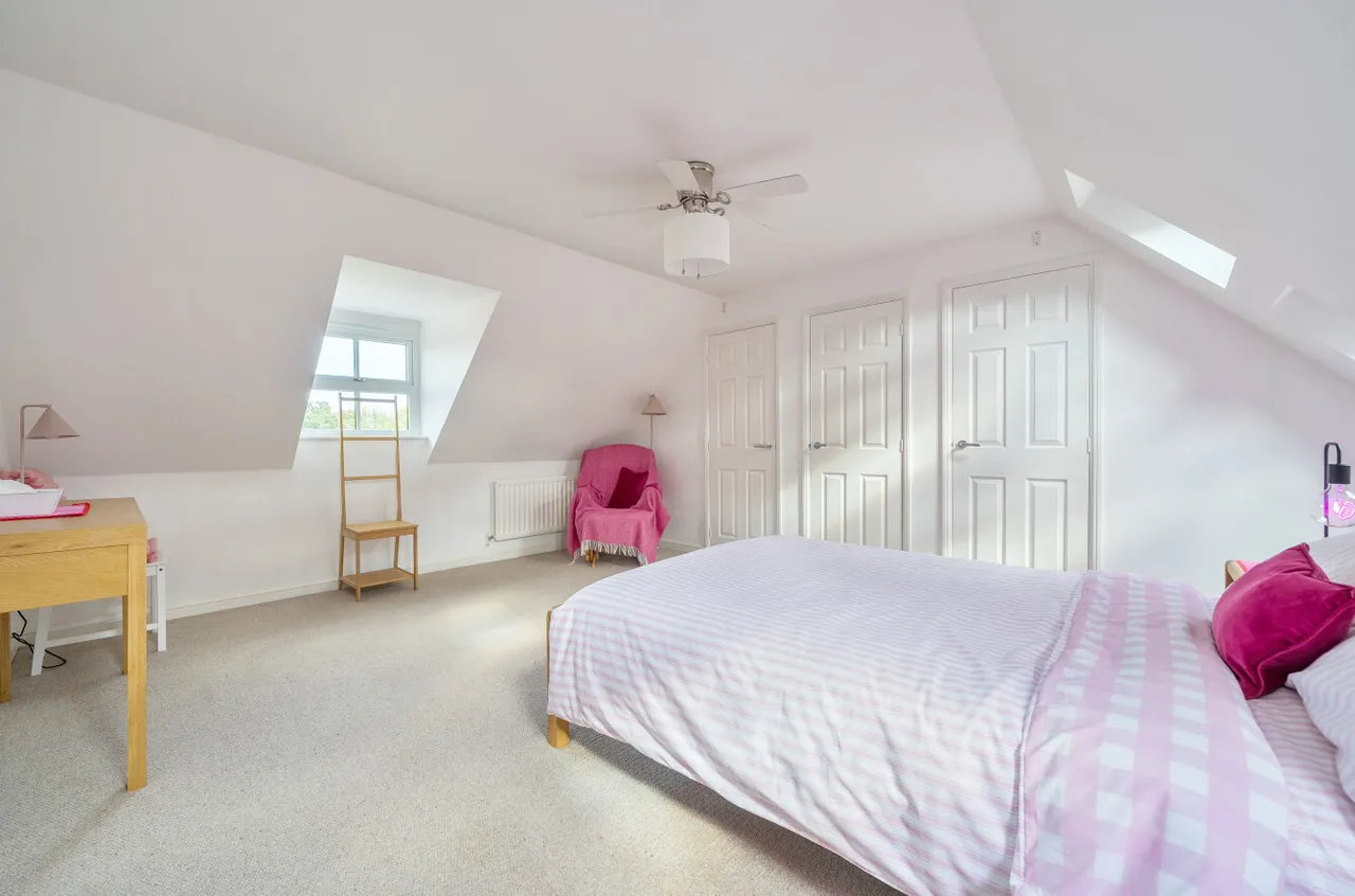Attwood Drive, Arborfield, RG2, photo 14
