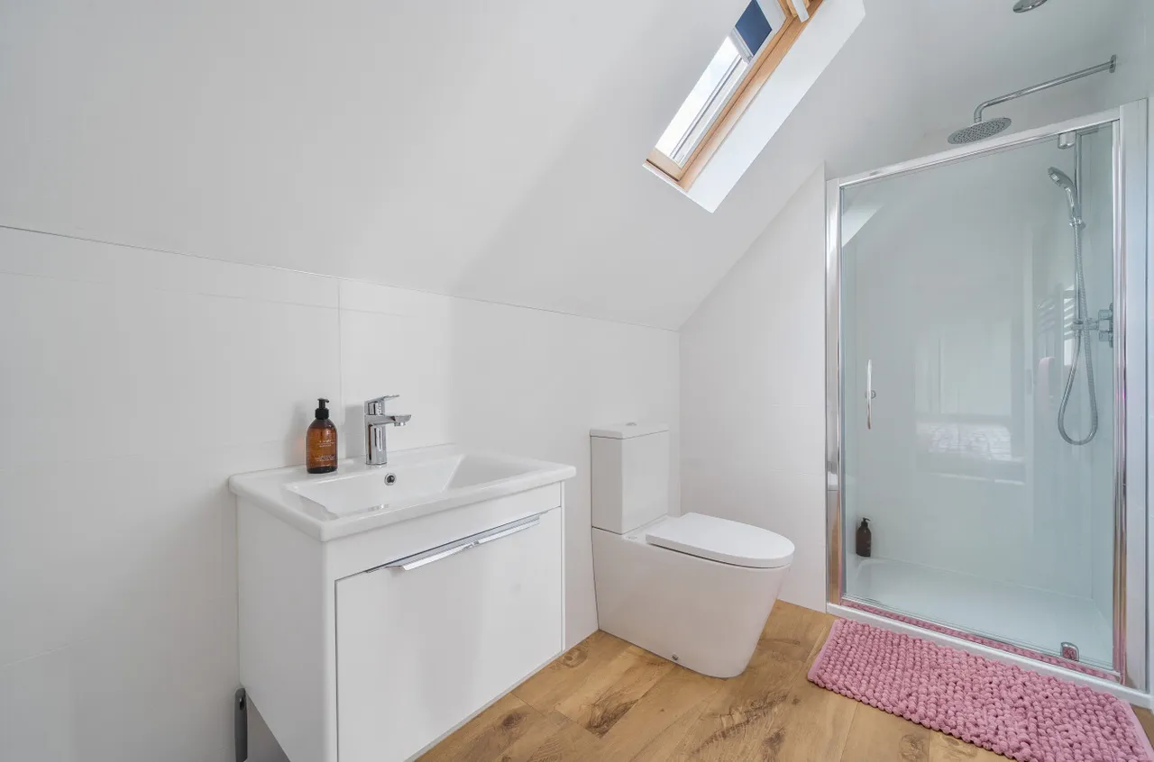 Attwood Drive, Arborfield, RG2, photo 15