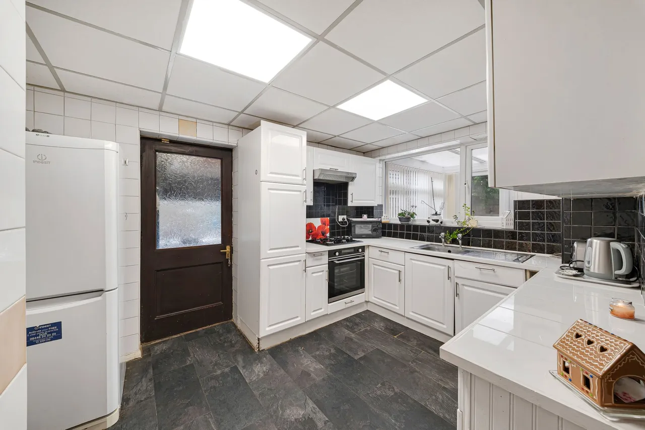 Oakfield Drive, Widnes, Widnes, WA8 8RG, photo 4