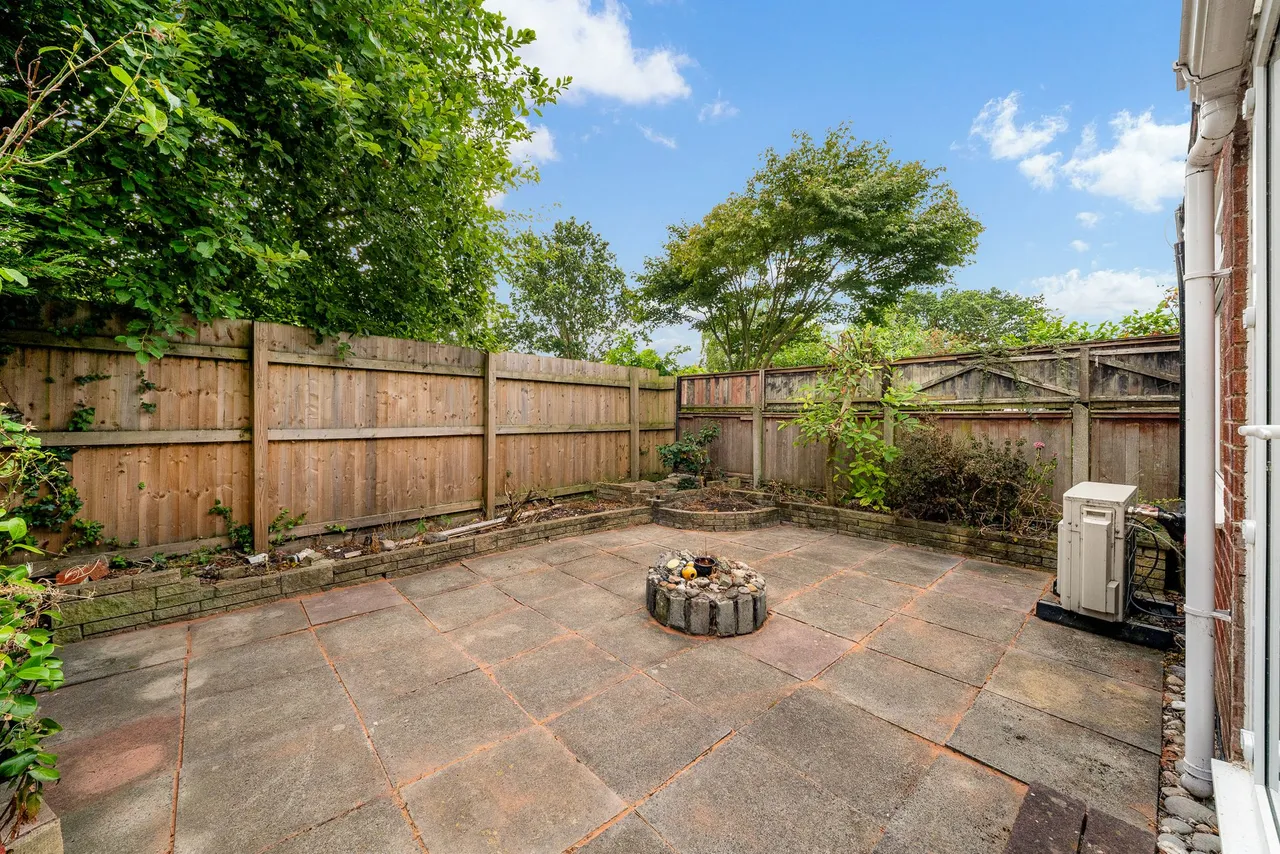 Oakfield Drive, Widnes, Widnes, WA8 8RG, photo 19