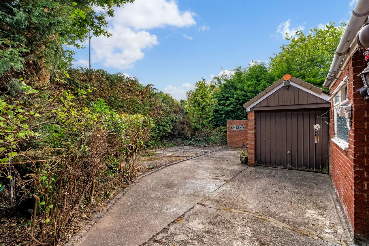 Oakfield Drive, Widnes, Widnes, WA8 8RG, photo 21