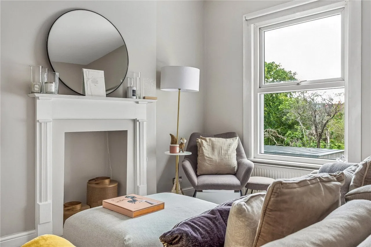 Longley Road, London, SW17, photo 4