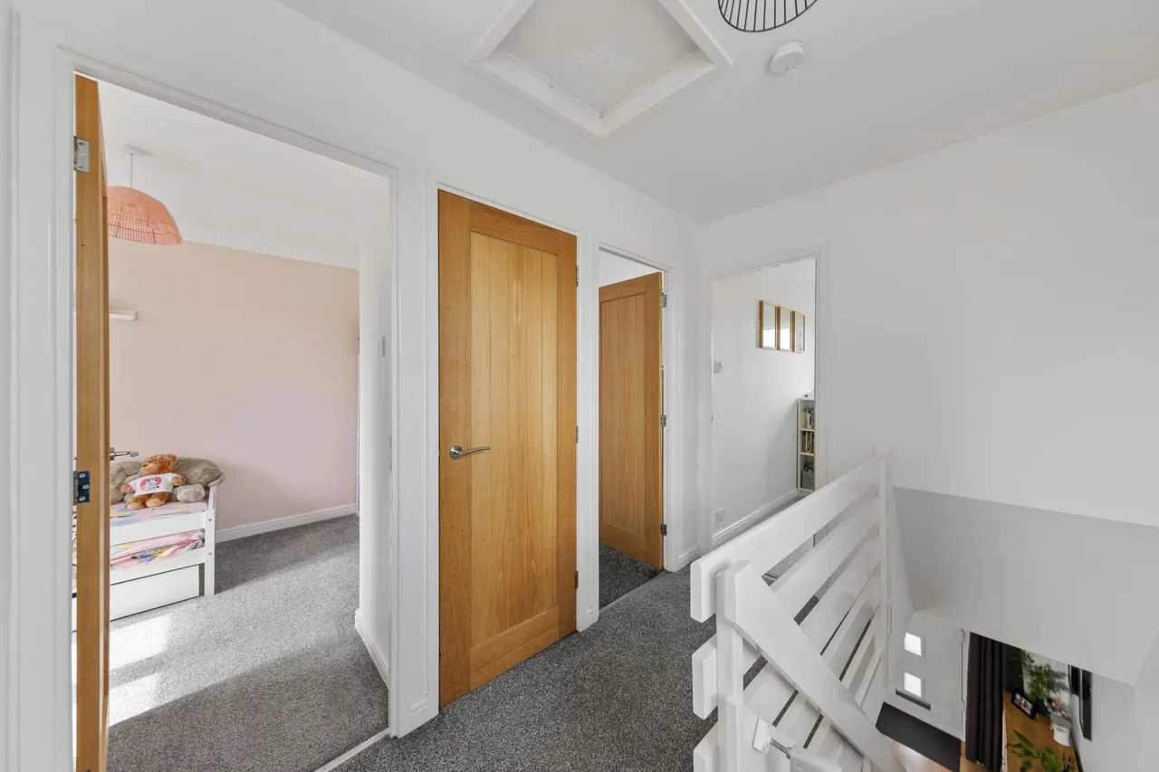 Oban Grove, Fearnhead, Warrington, Warrington, WA2 0TG, photo 8