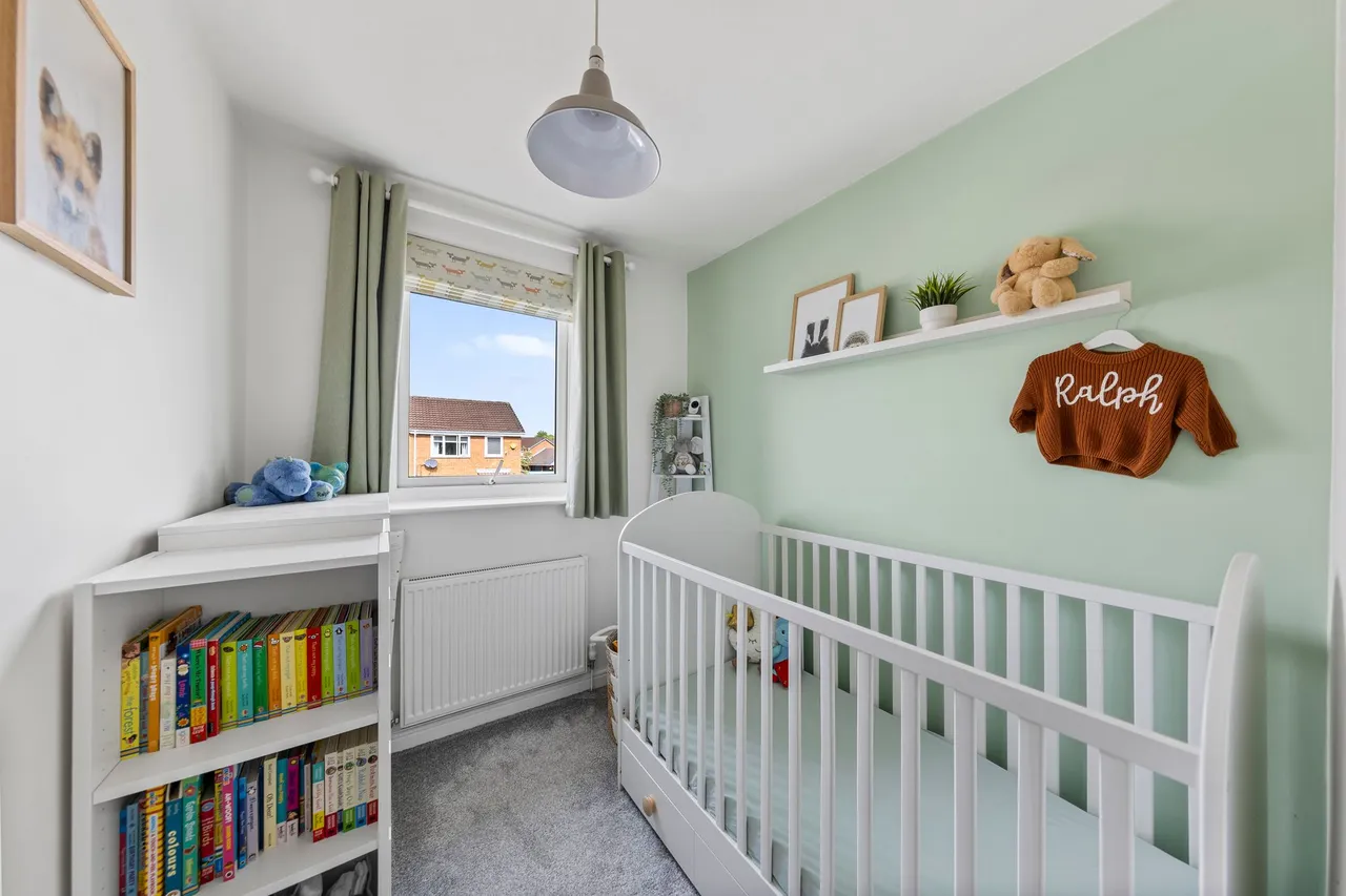 Oban Grove, Fearnhead, Warrington, Warrington, WA2 0TG, photo 11