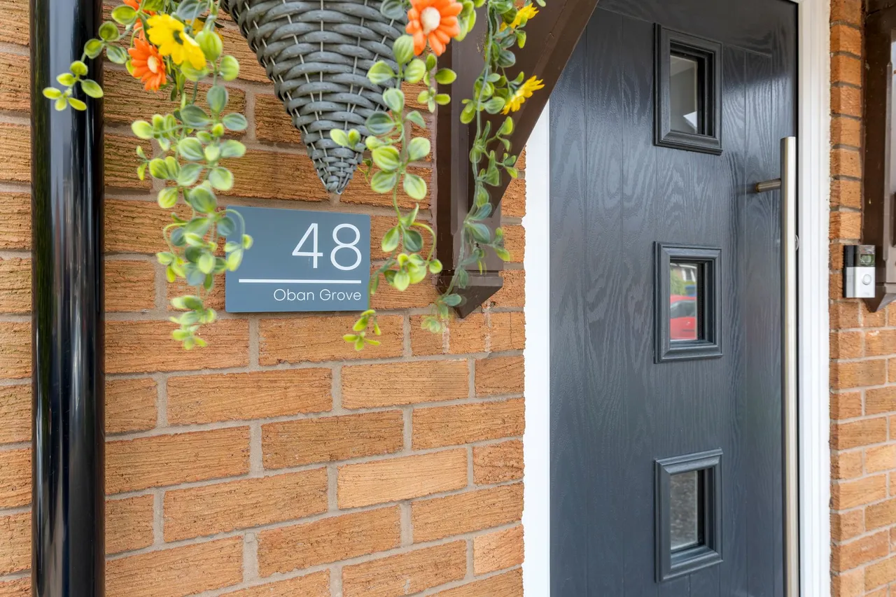 Oban Grove, Fearnhead, Warrington, Warrington, WA2 0TG, photo 4