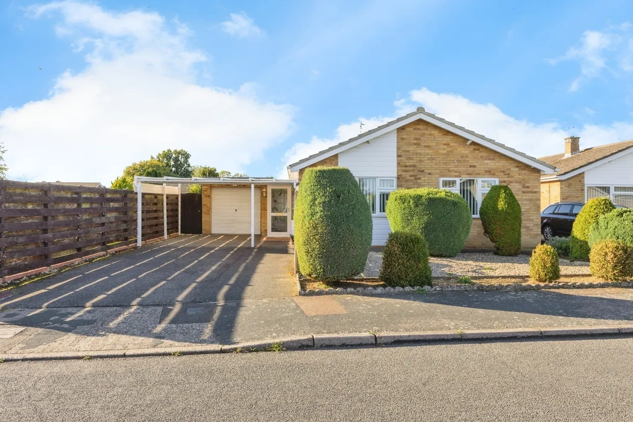 2 bed house for sale — Birch Drive, Attleborough, Norfolk, NR17