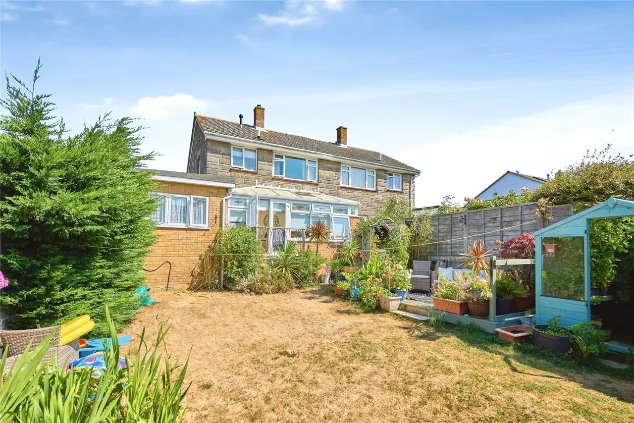 Greenlands Road, East Cowes, PO32, photo 9