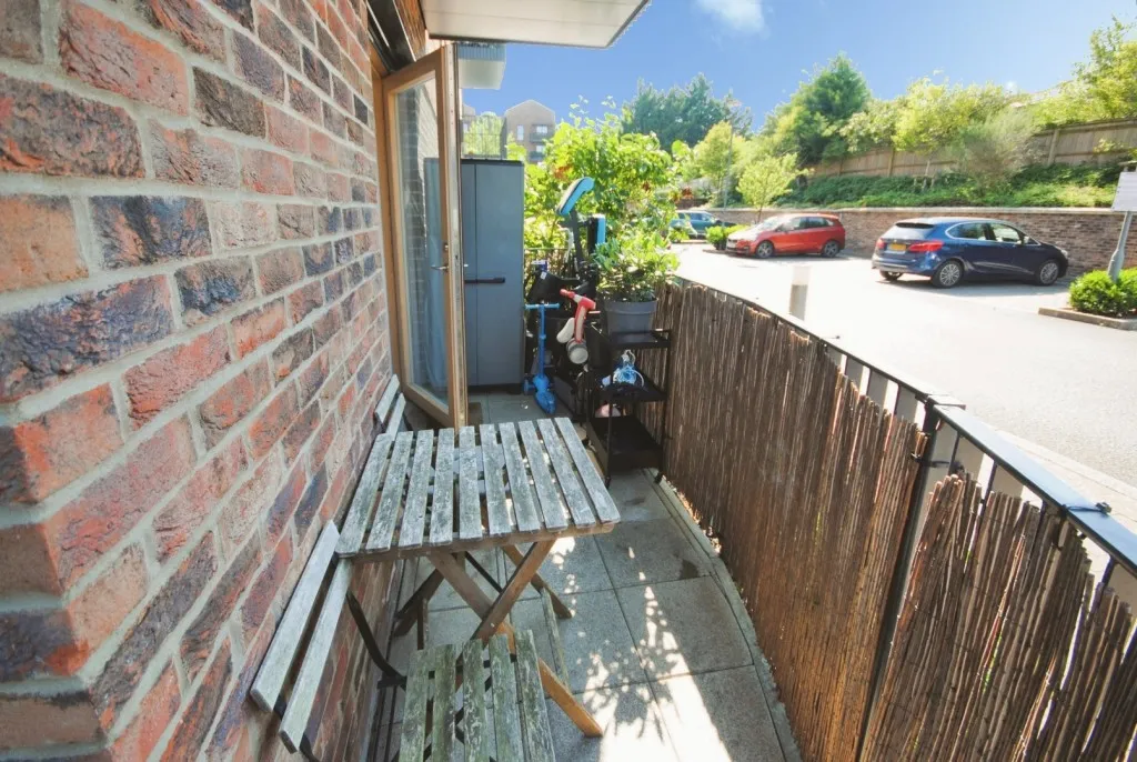 Riverwell Close, Watford, photo 9