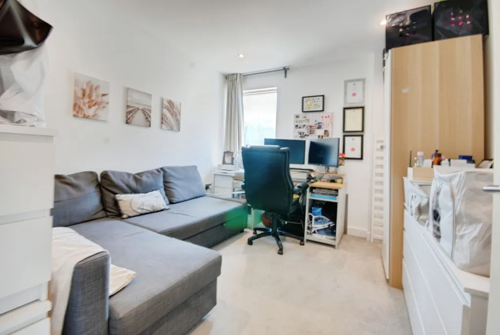 Riverwell Close, Watford, photo 5