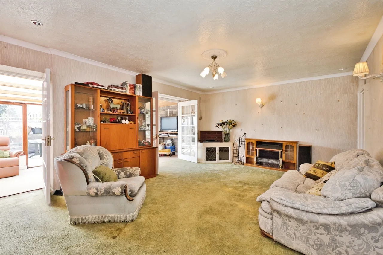 High Street, Curry Rivel, TA10, photo 8