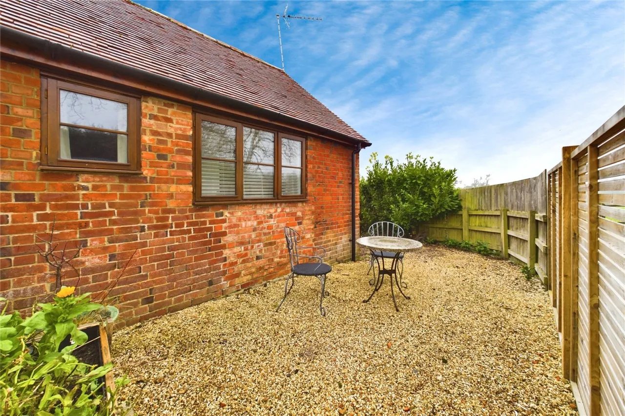 Goring Lane, Goddards Green, RG7, photo 10