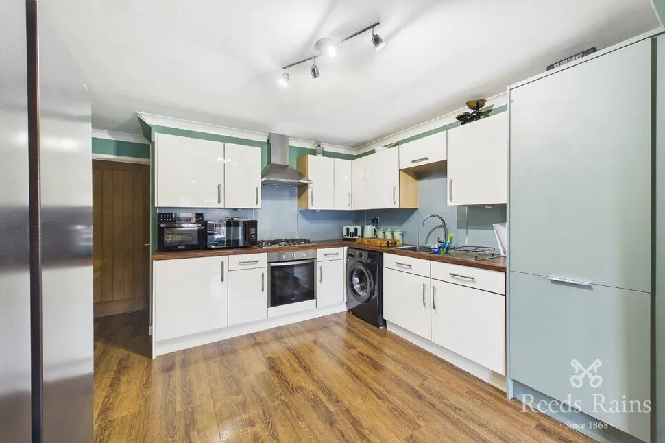 Crayford Drive, Crofton, Wakefield, WF4, photo 11