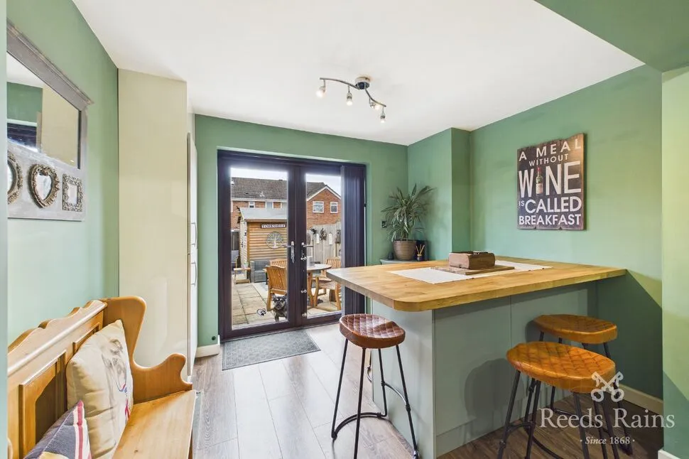 Crayford Drive, Crofton, Wakefield, WF4, photo 4