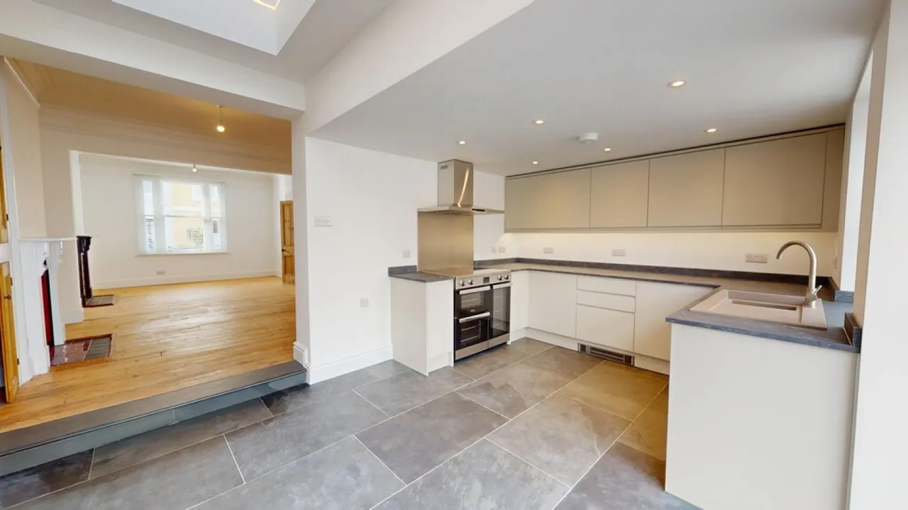 All Saints Terrace, Cheltenham, GL52, photo 6