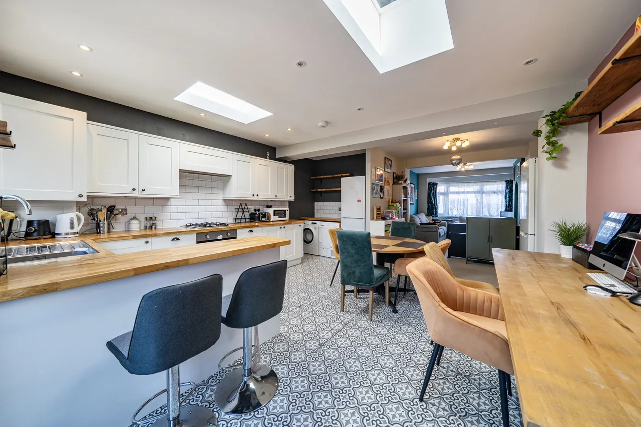 Dulverton Road, Ruislip, HA4, photo 6