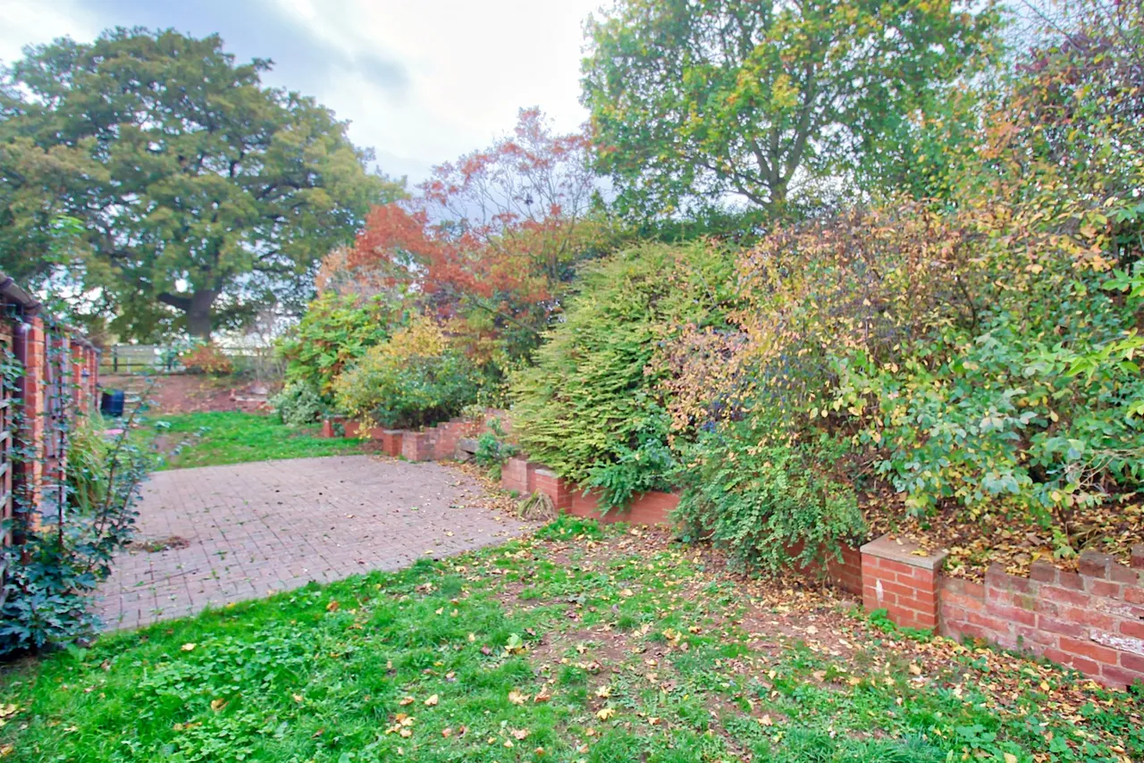 Queenhill, Worcester, WR8, photo 21