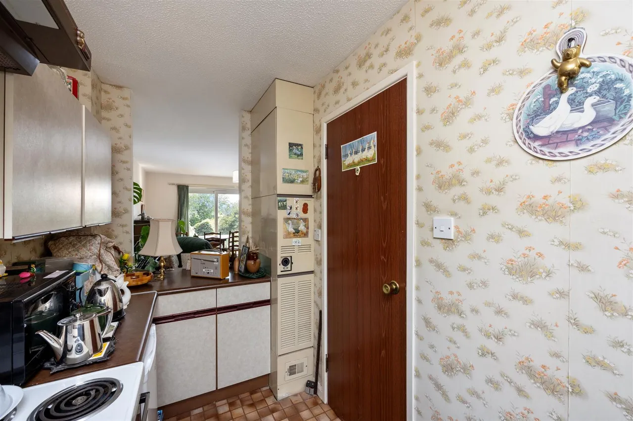Warren Drive, Lewes, BN7 1HD, photo 6