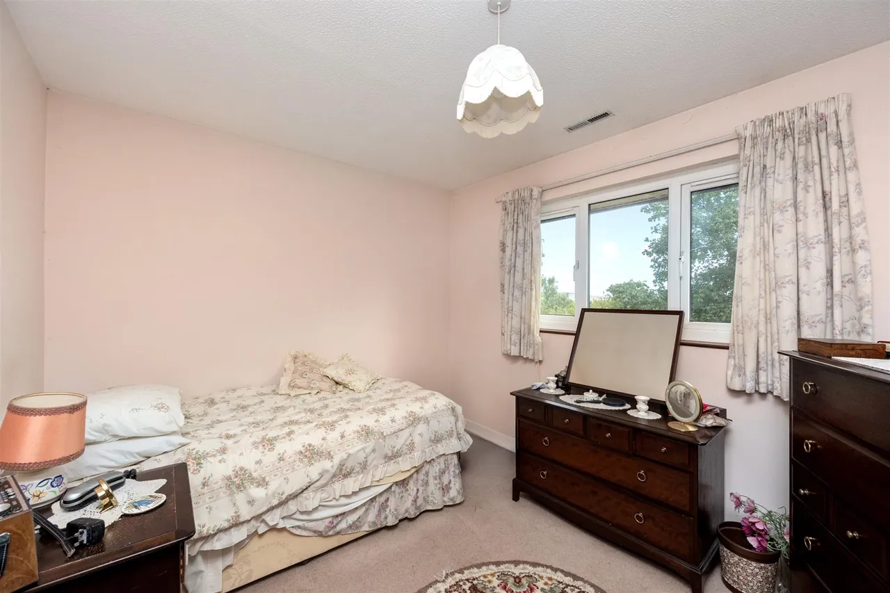 Warren Drive, Lewes, BN7 1HD, photo 10