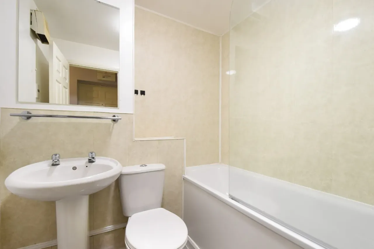 Hanson Close, Beckenham, photo 5