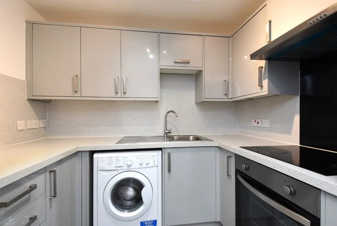Hanson Close, Beckenham, photo 12