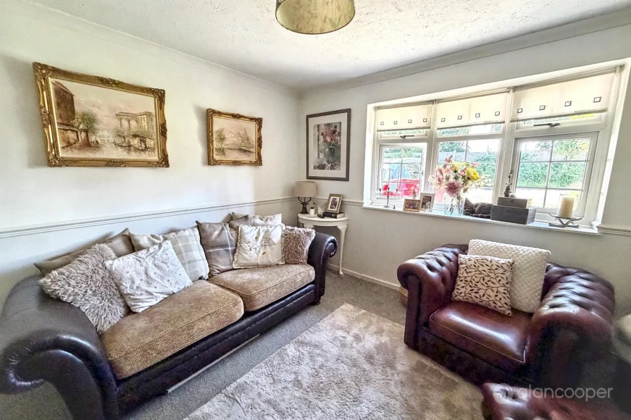 Aviemore Close, Glendale, CV10, photo 3
