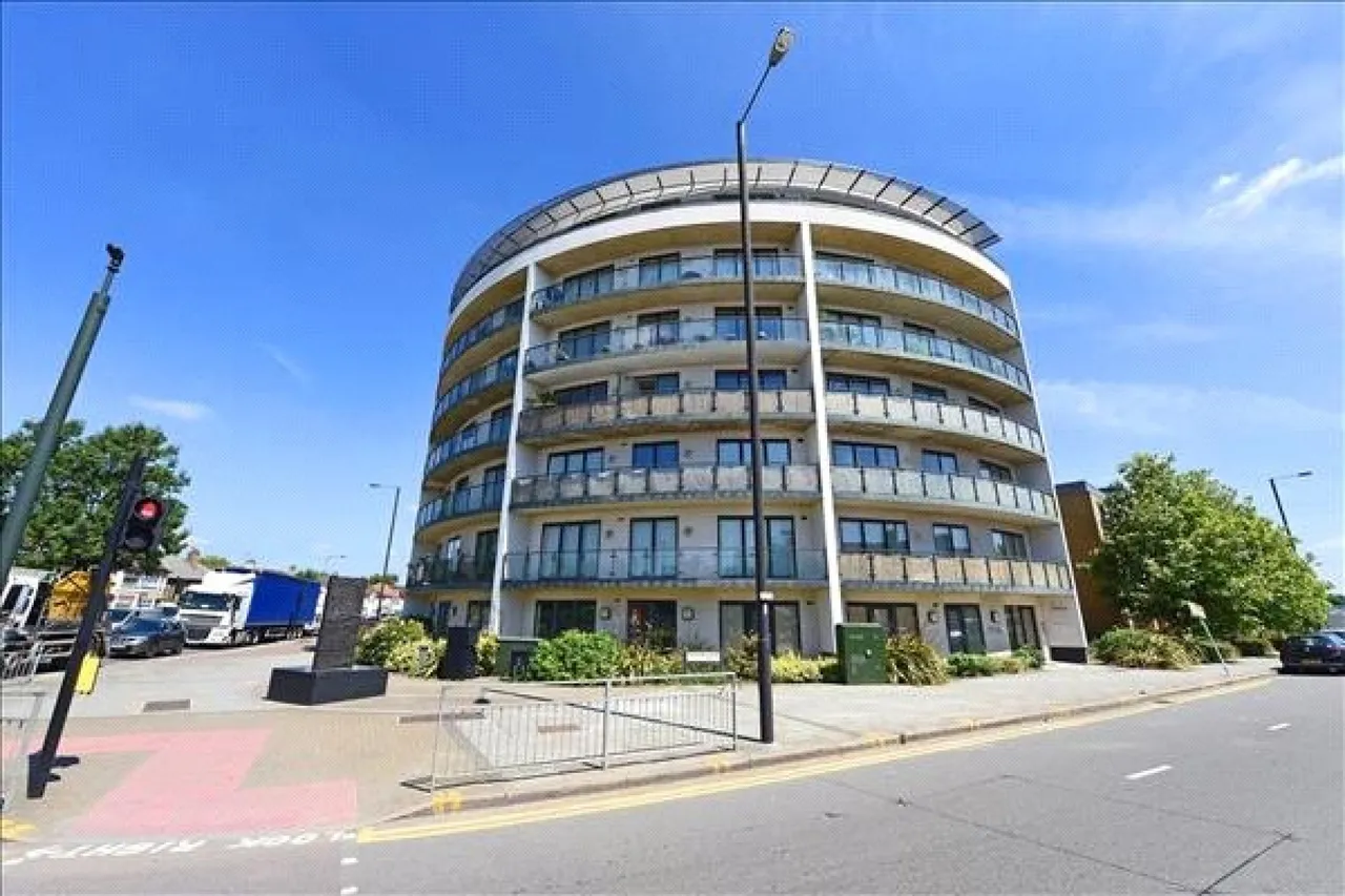 Bassett House, Wimbledon, photo 8