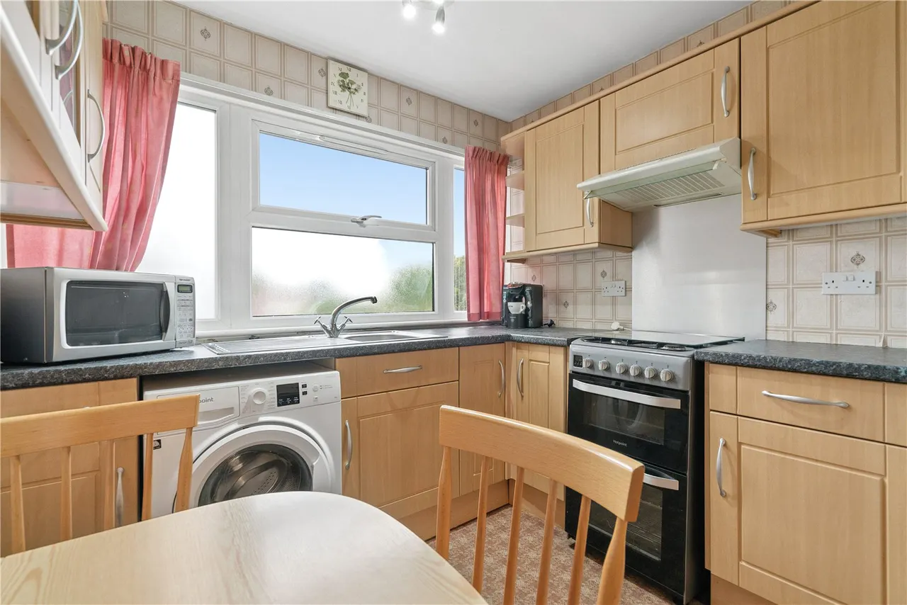 Wellesley Road, Twickenham, TW2, photo 8