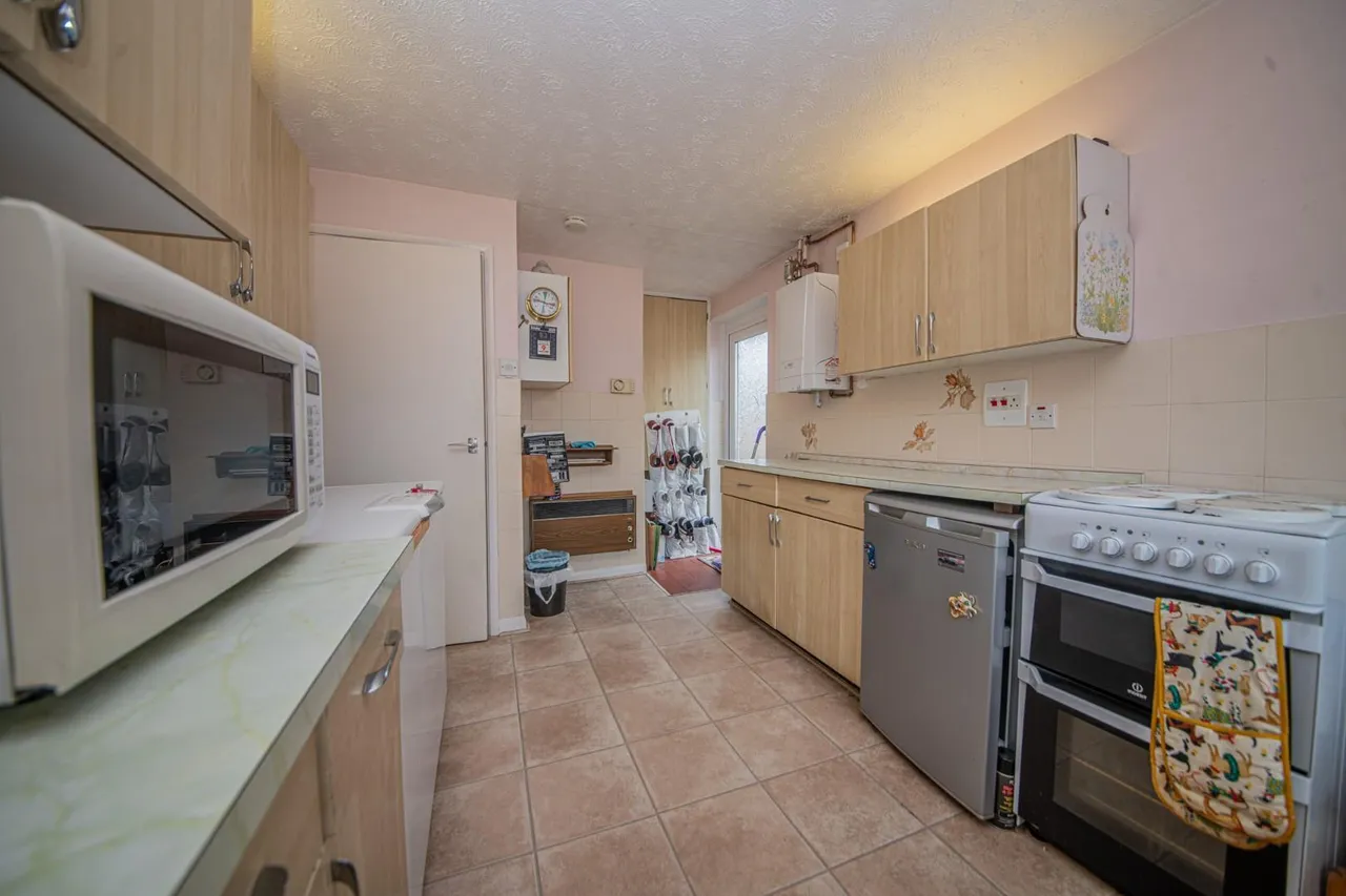 Hartley Close, Bishopstoke, Eastleigh, SO50 8JE, photo 8
