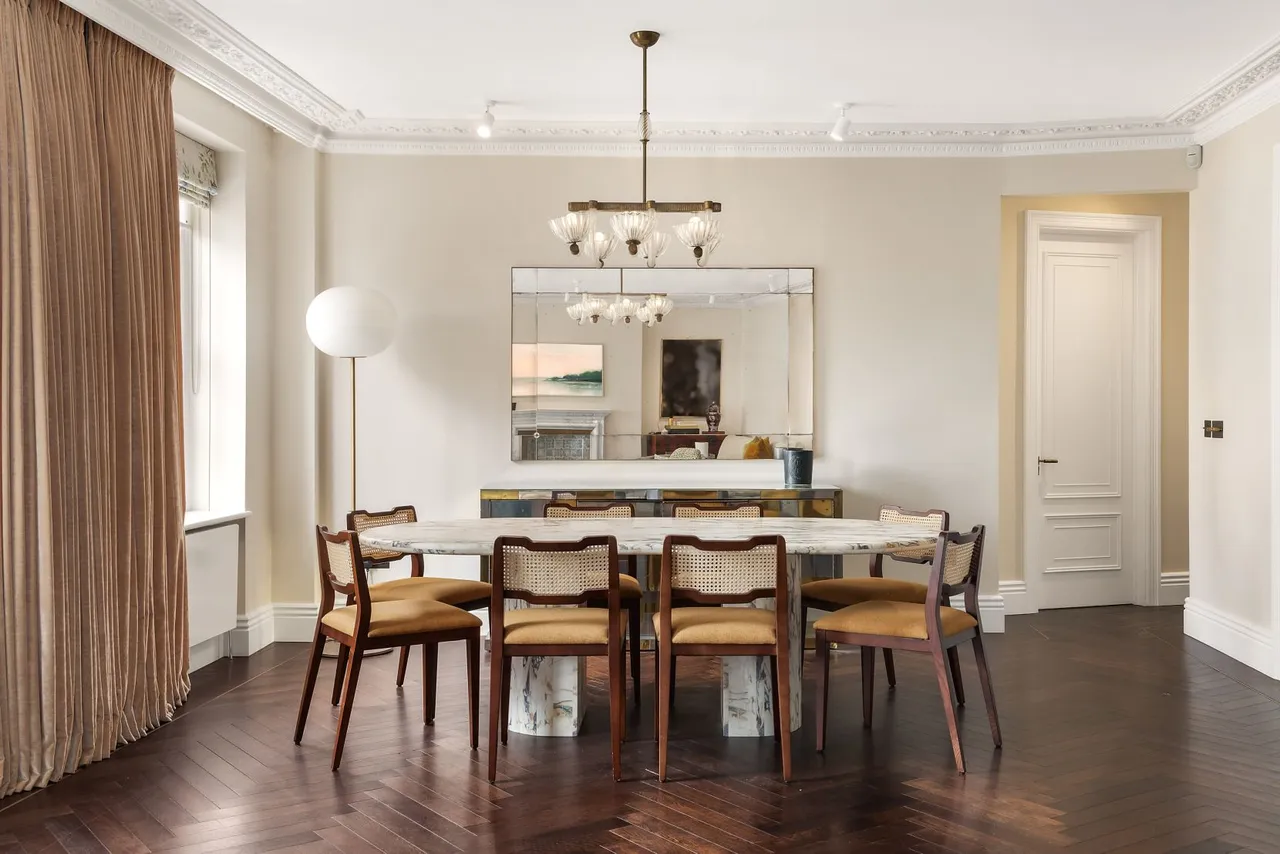 Kensington Church Street, London, W8 4BD, photo 4