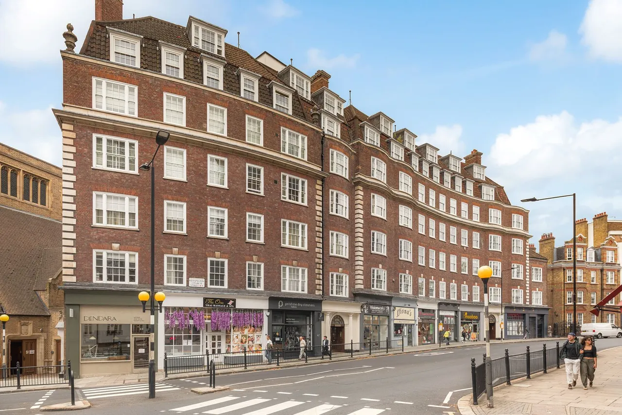 Kensington Church Street, London, W8 4BD, photo 12