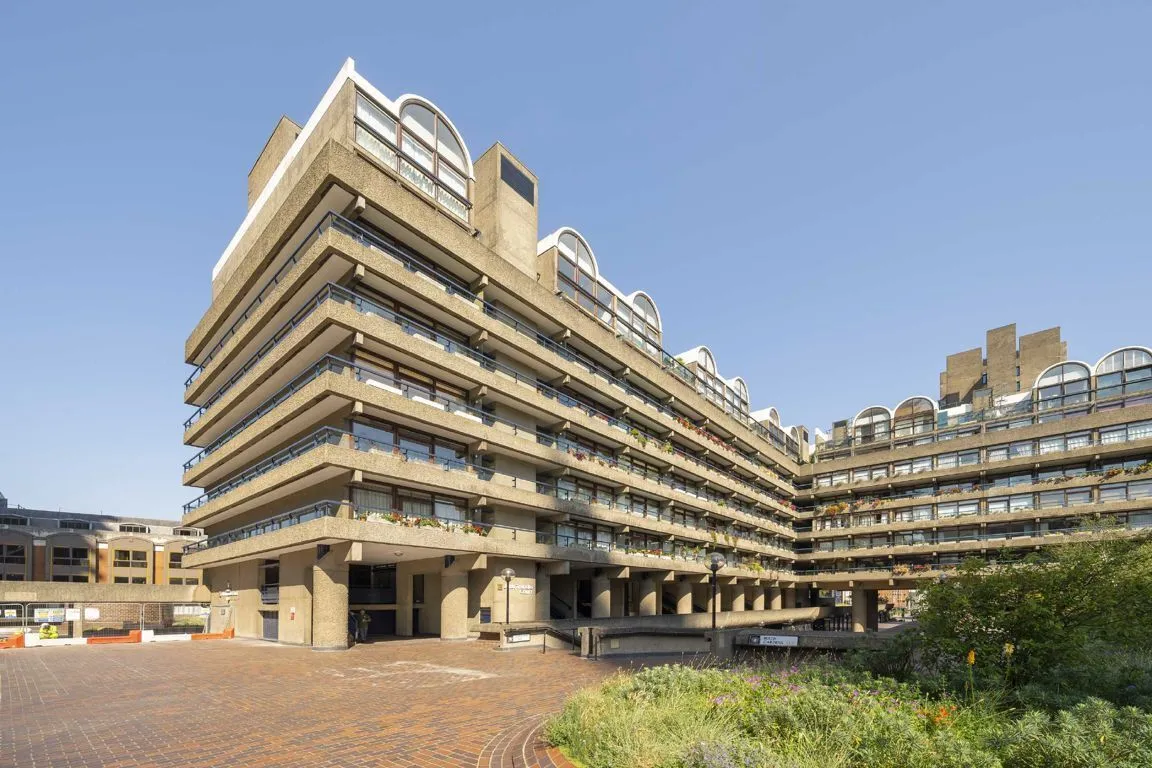 Barbican, EC2Y, photo 12