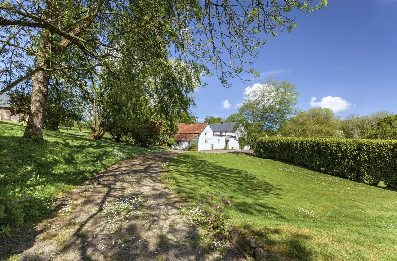 5 bed house for sale, Monkleigh, Bideford, EX39