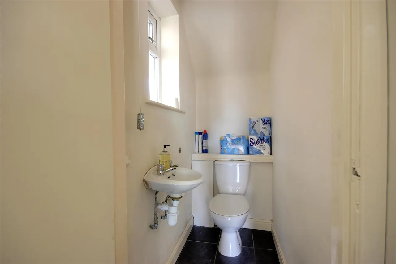 Lodge Close, Hessle, photo 3