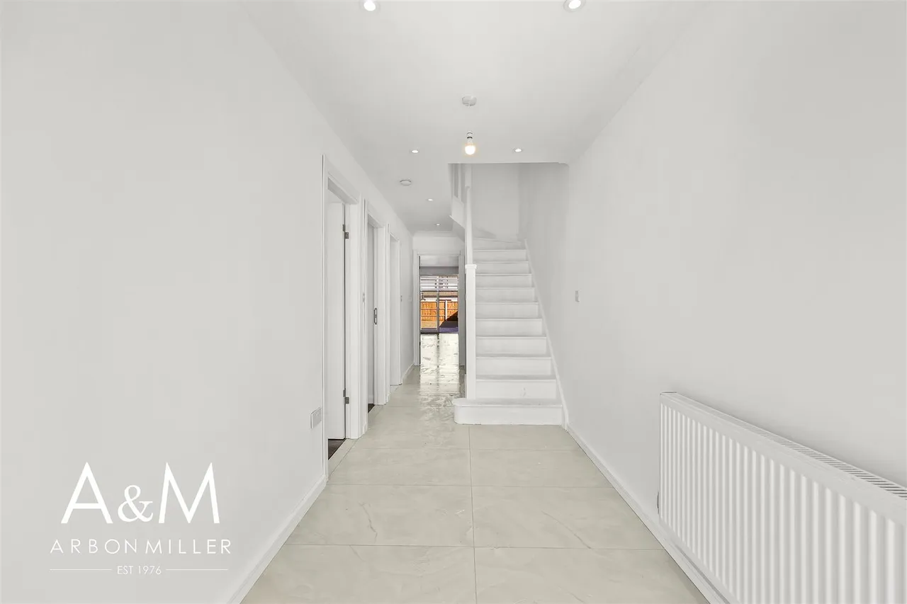 Heath Park Road, Romford, Essex, RM25UB, photo 12